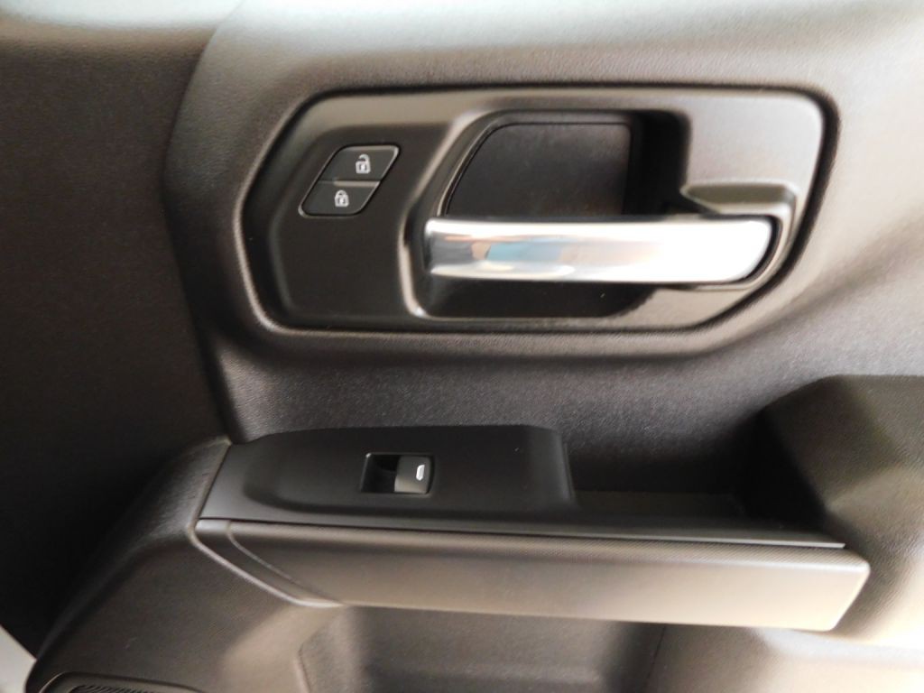 2024 Chevrolet Silverado 1500 Image 29