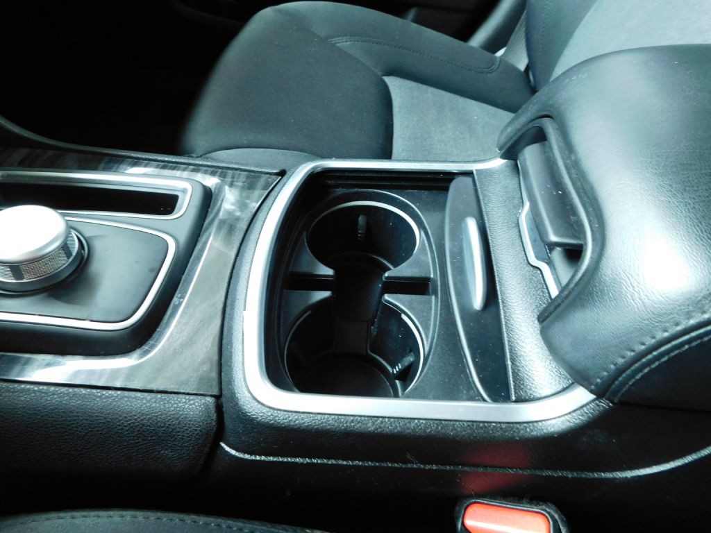 2019 Chrysler 300 Image 19