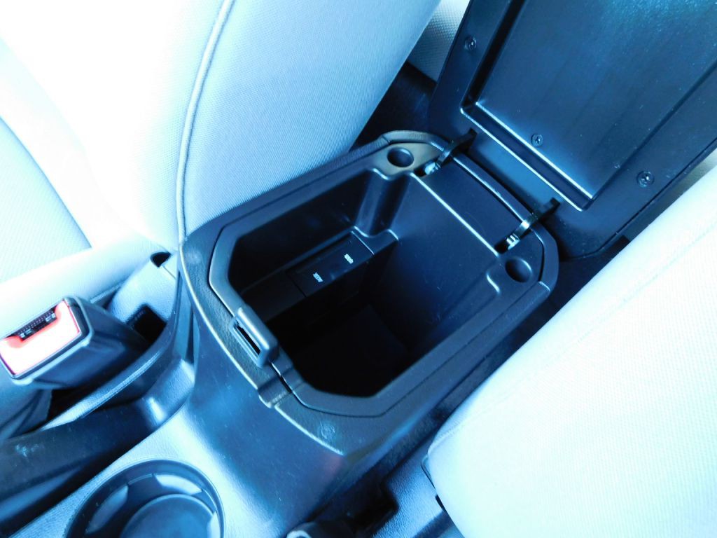 2012 Chevrolet Cruze Image 16