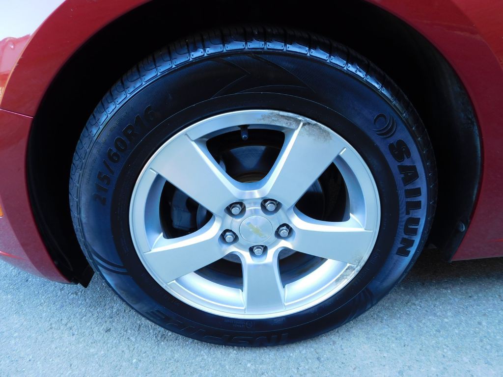 2012 Chevrolet Cruze Image 30