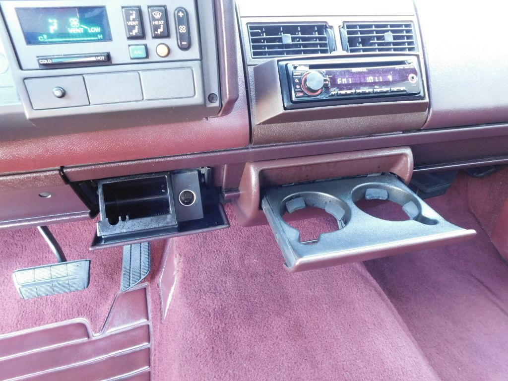1989 Chevrolet C/K Image 13