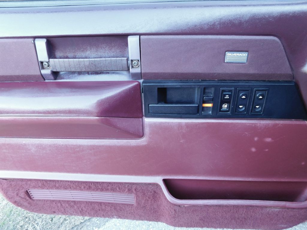 1989 Chevrolet C/K Image 15