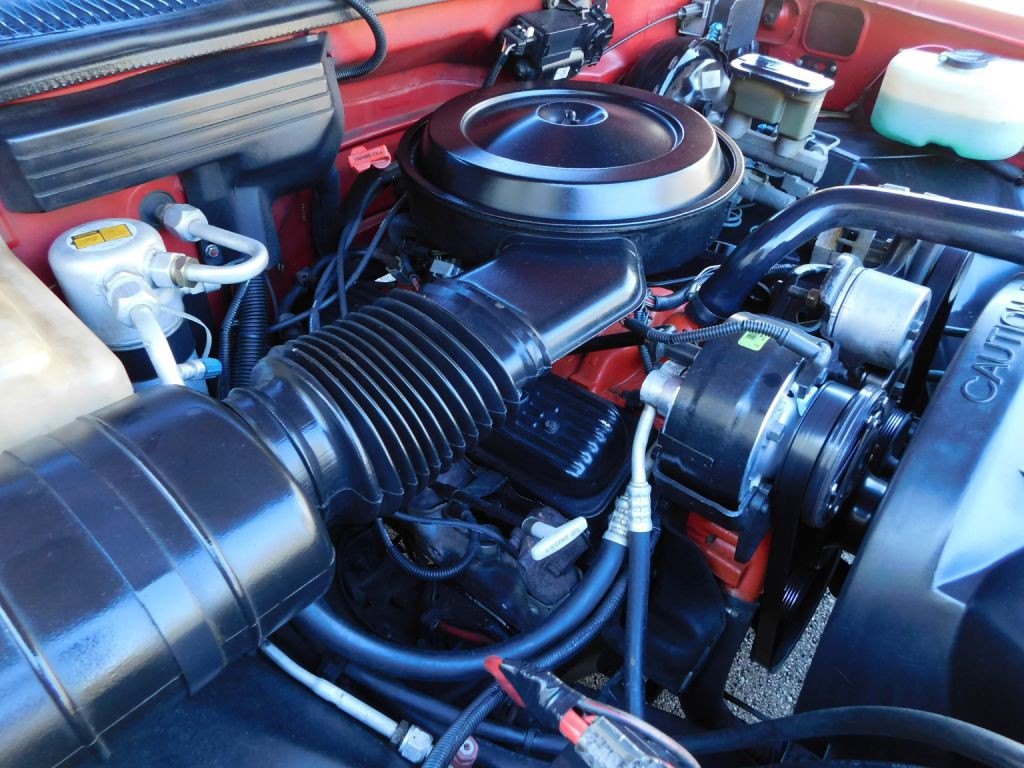 1989 Chevrolet C/K Image 28