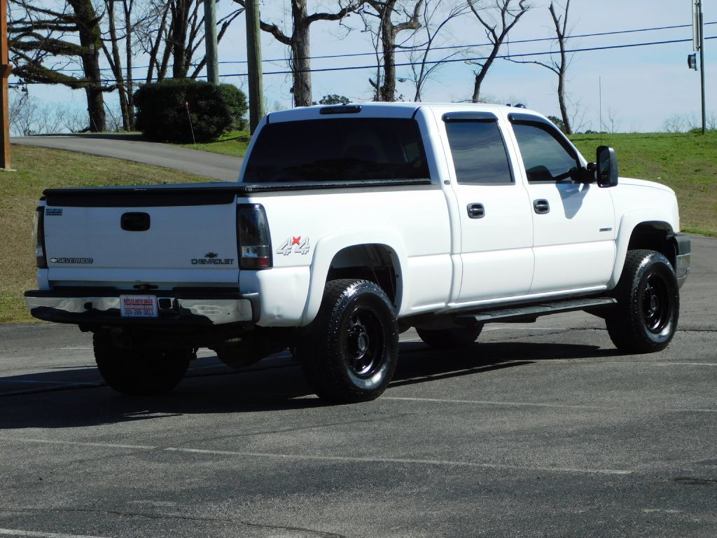 2004 Chevrolet Silverado 1500 Image 6