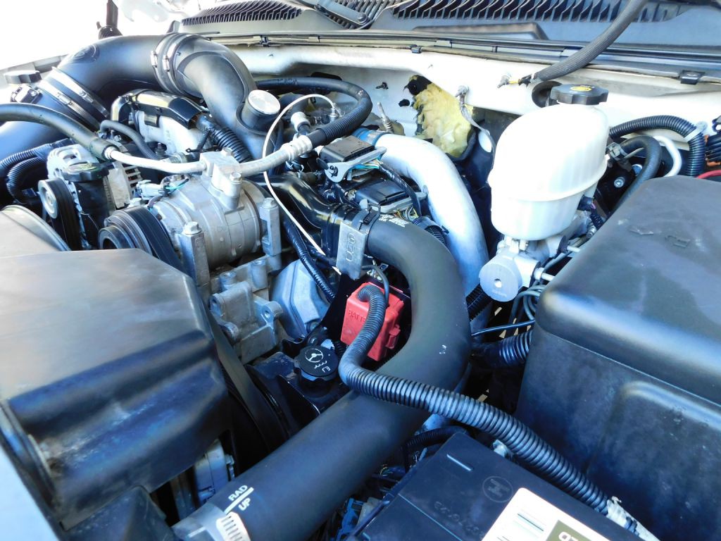 2004 Chevrolet Silverado 1500 Image 31