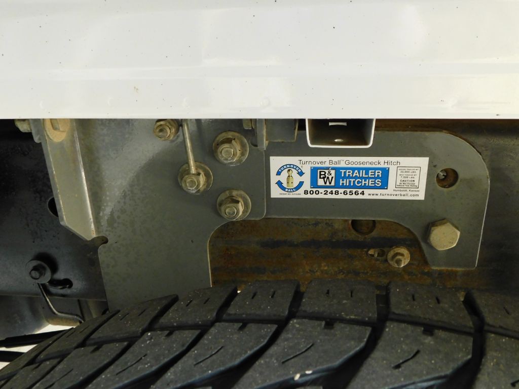 2004 Chevrolet Silverado 1500 Image 46