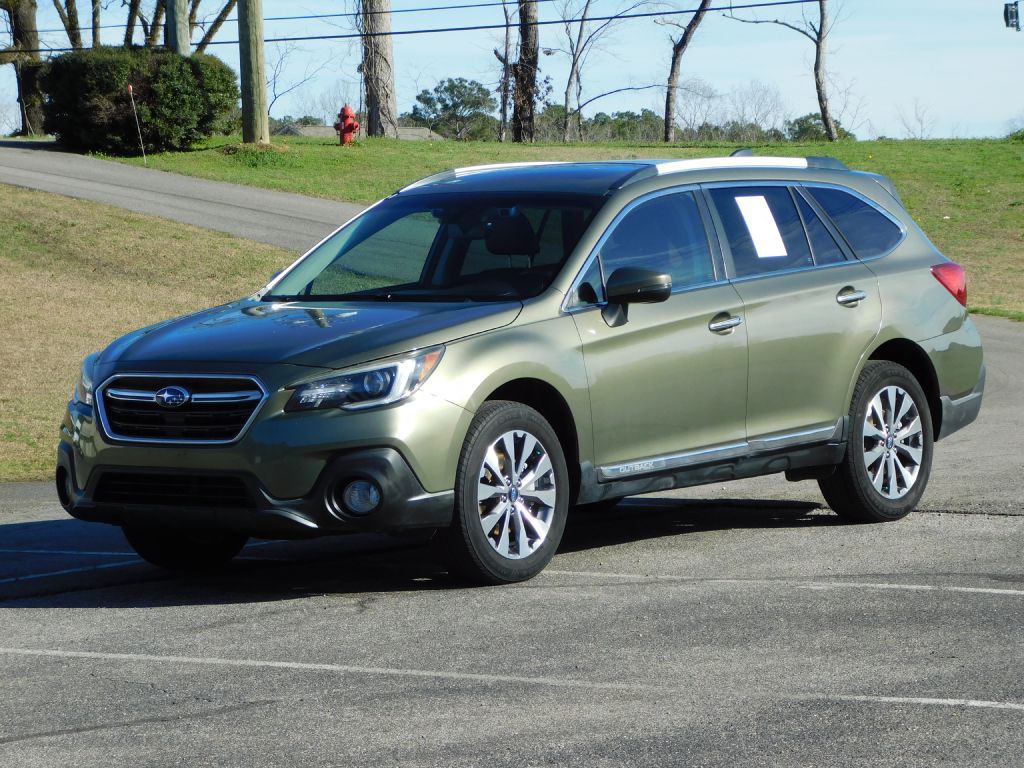 2019 Subaru Outback Image 2