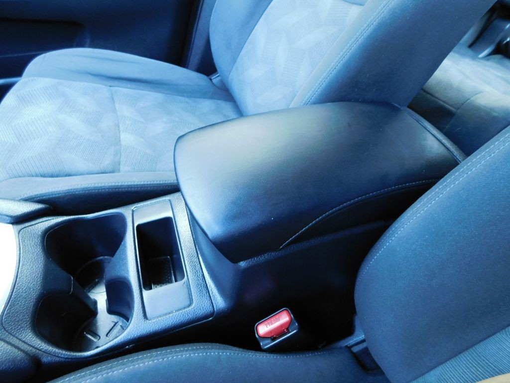 2016 Nissan Rogue Image 15