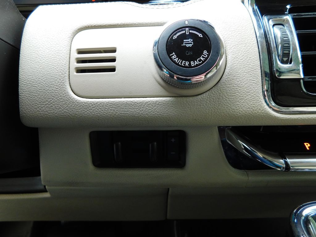 2018 Lincoln Navigator Image 21