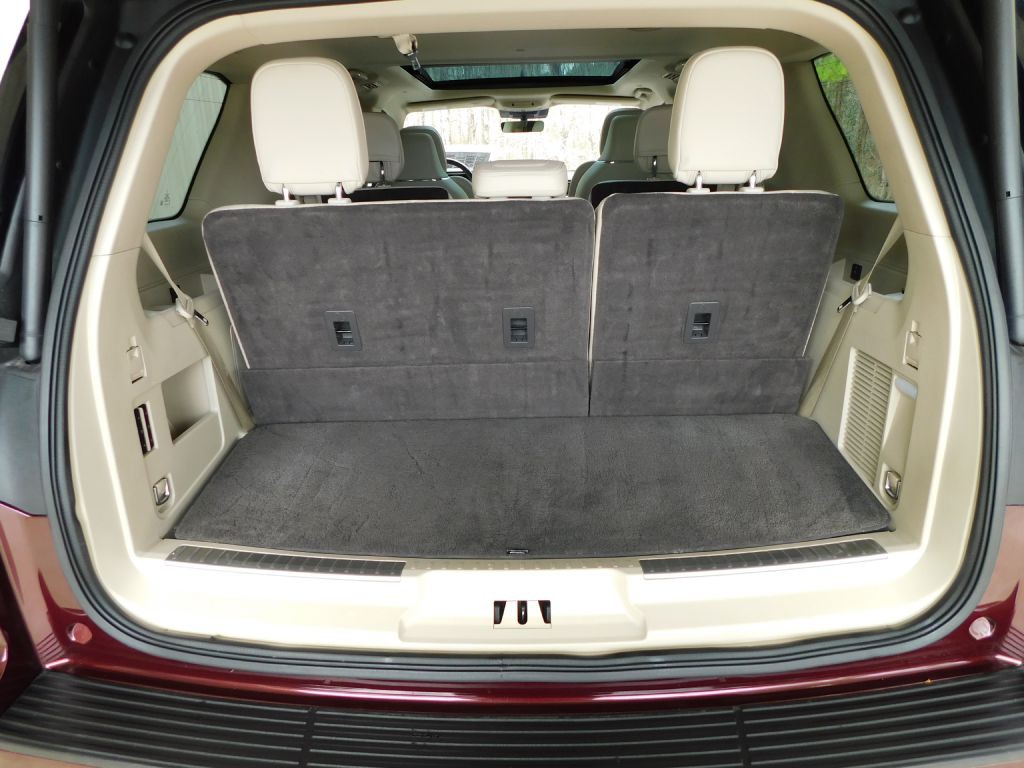 2018 Lincoln Navigator Image 39