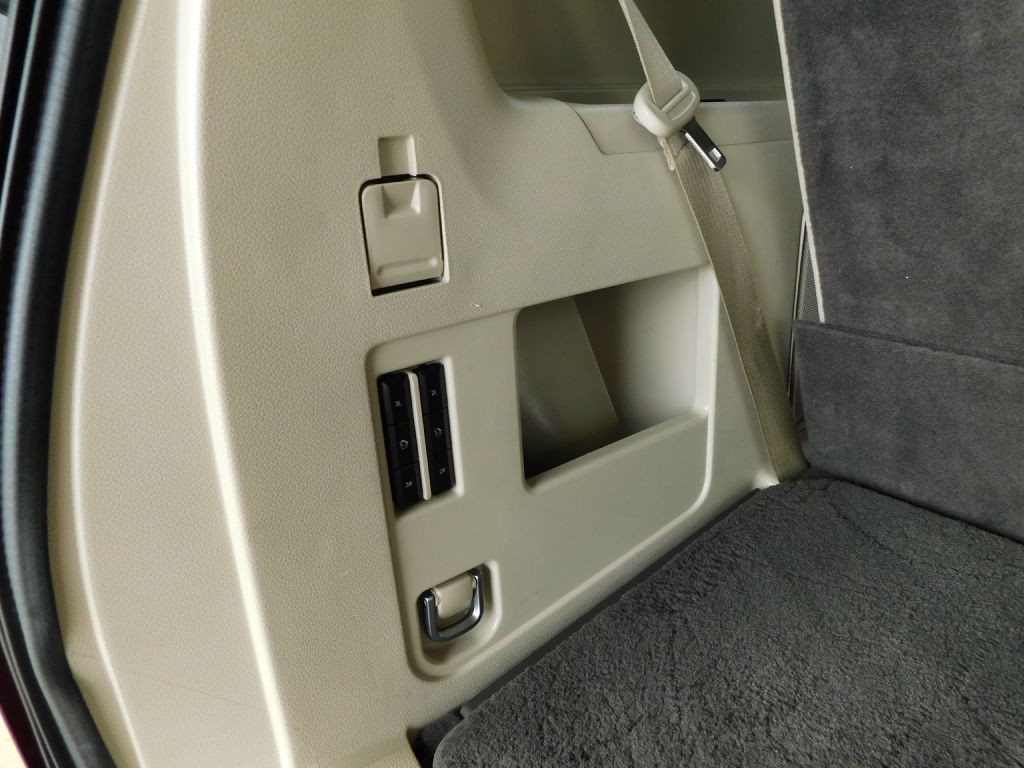 2018 Lincoln Navigator Image 40