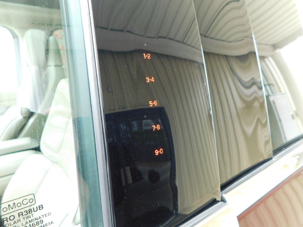 2018 Lincoln Navigator Image 57