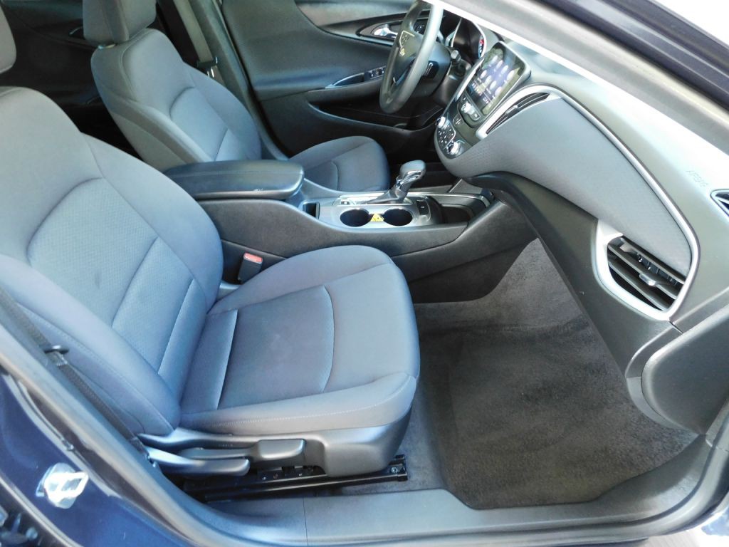 2023 Chevrolet Malibu Image 27