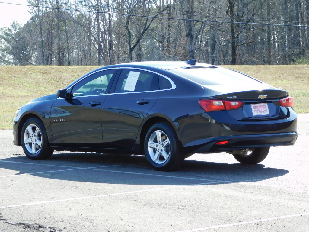 2023 Chevrolet Malibu Image 5