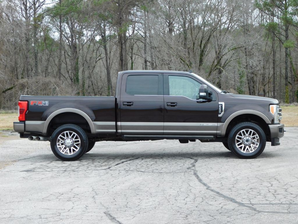 2019 Ford F-250 Image 2