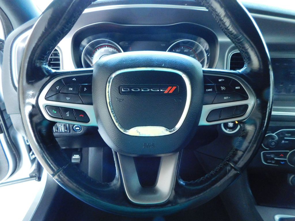 2021 Dodge Charger Image 12