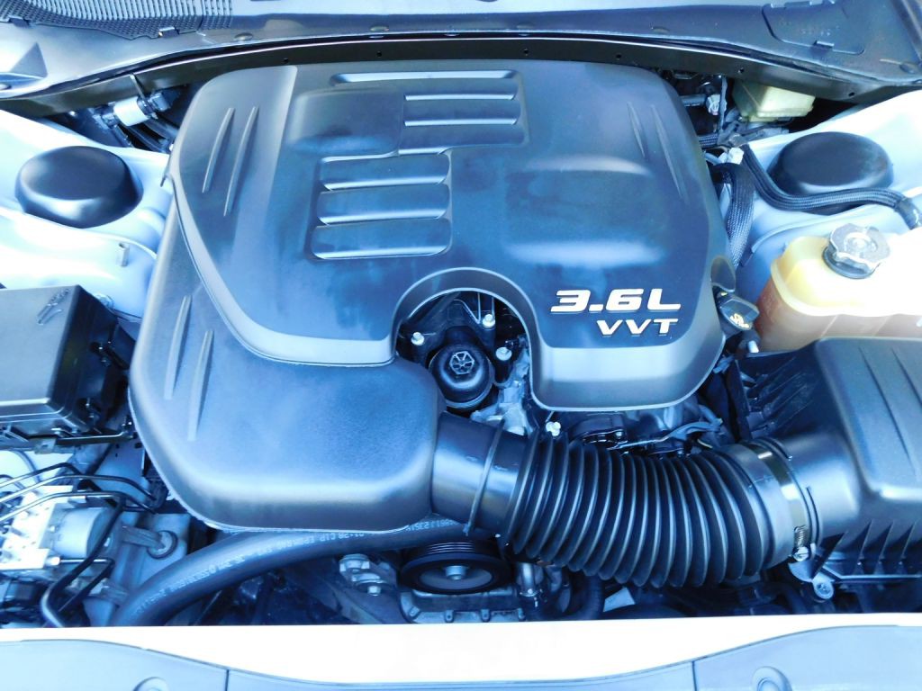 2021 Dodge Charger Image 32