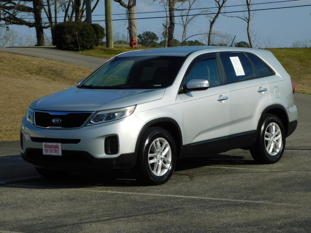 2015 Kia Sorento Image 2