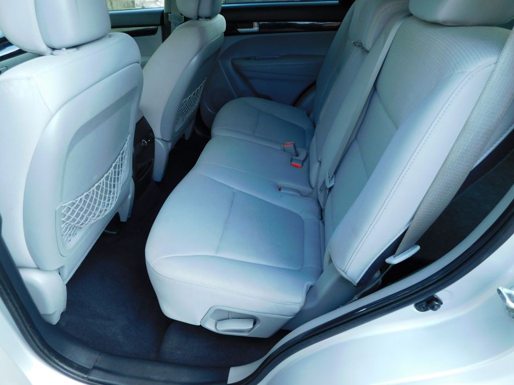 2015 Kia Sorento Image 20