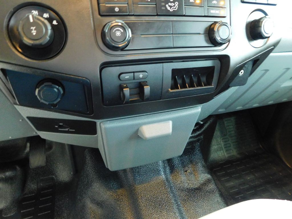 2016 Ford F-250 Image 16