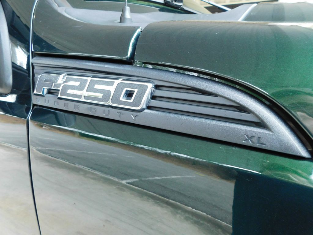 2016 Ford F-250 Image 38