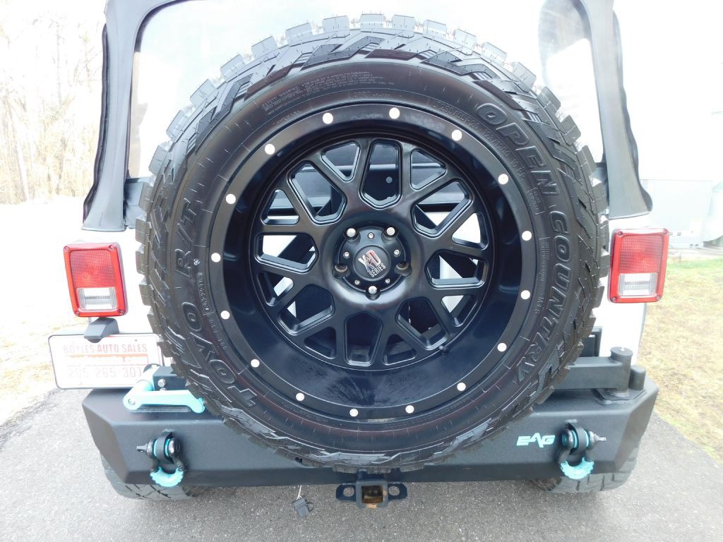 2015 Jeep Wrangler Unlimited Image 38