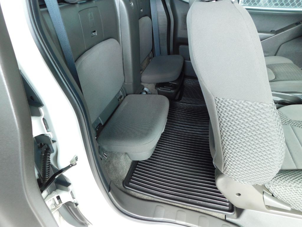 2018 Nissan Frontier Image 25