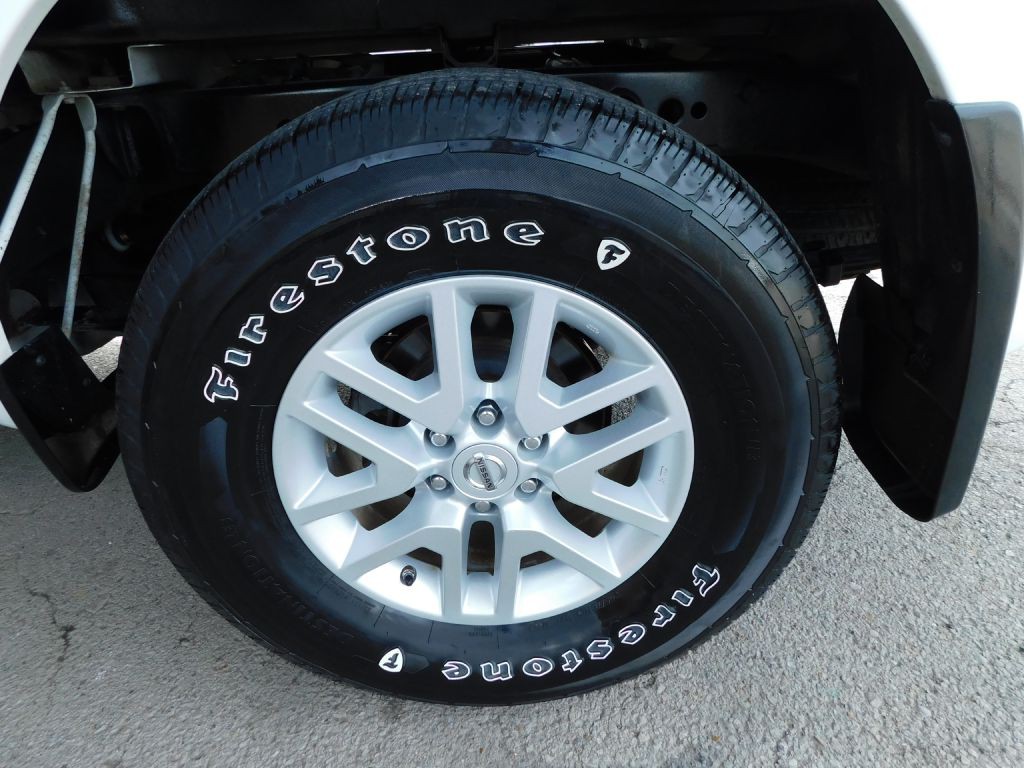 2018 Nissan Frontier Image 33