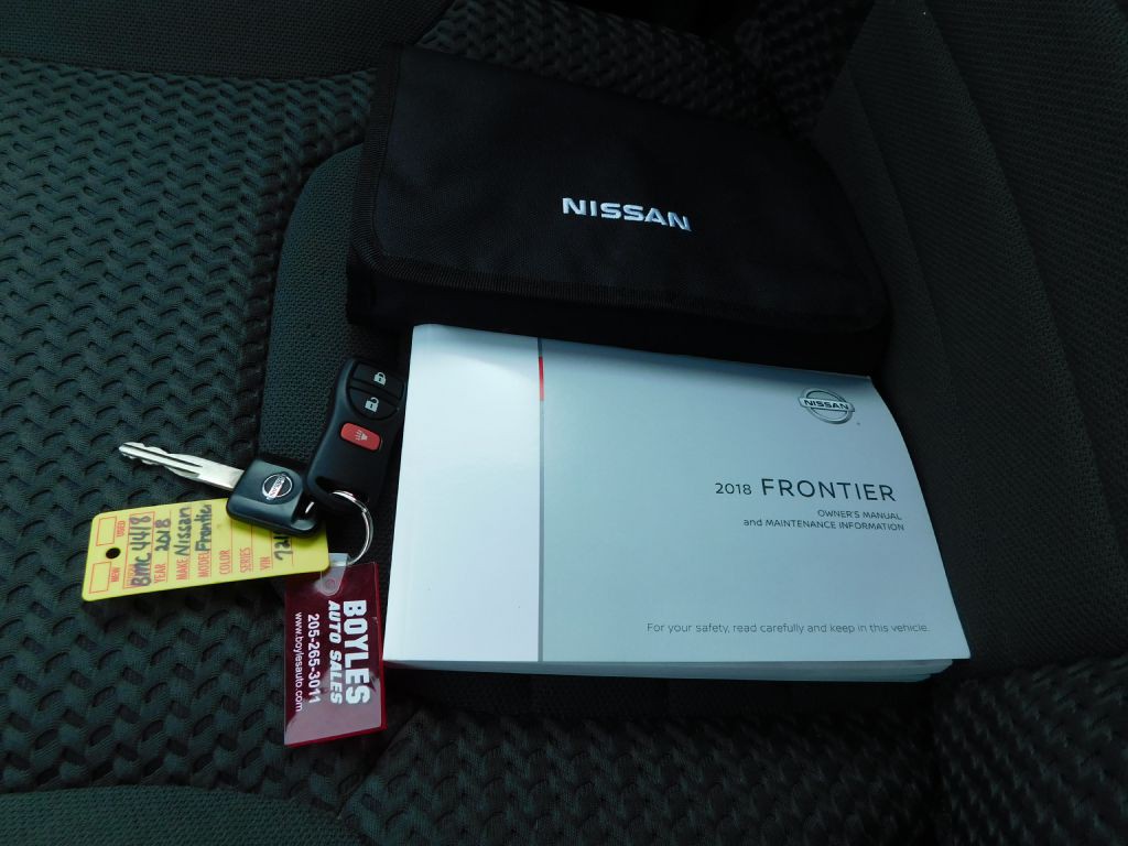 2018 Nissan Frontier Image 37