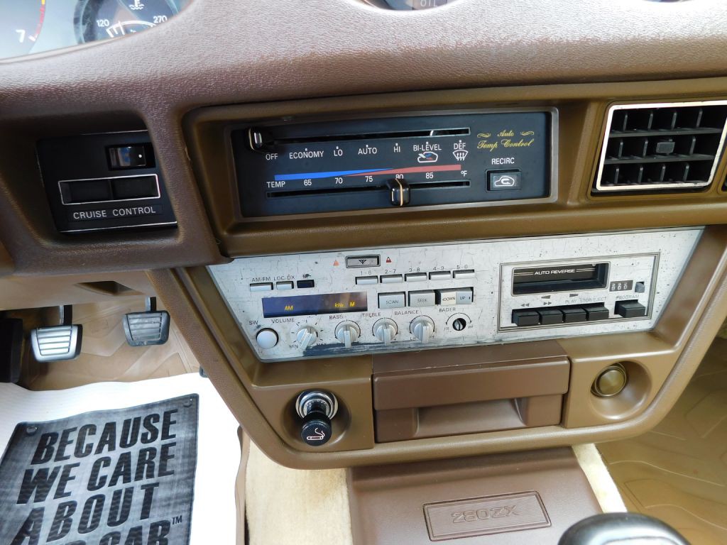 1981 Datsun 280ZX Image 15