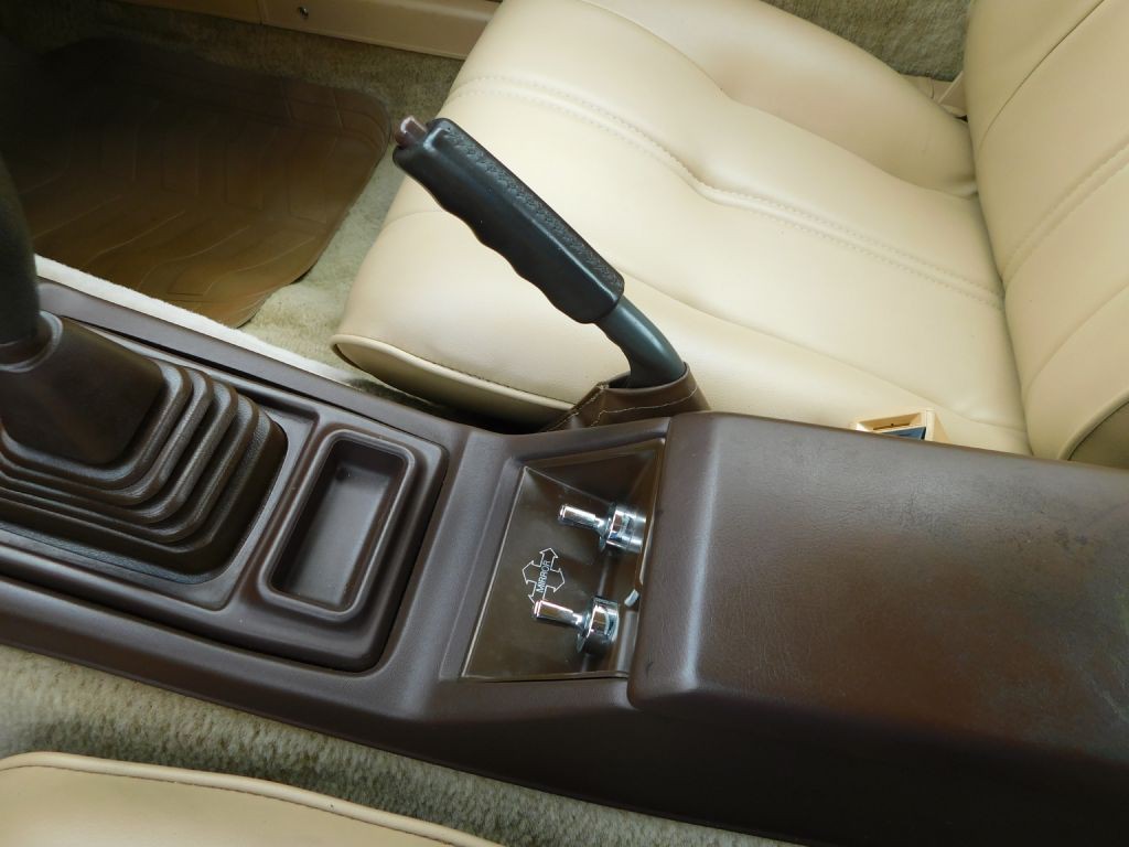 1981 Datsun 280ZX Image 18