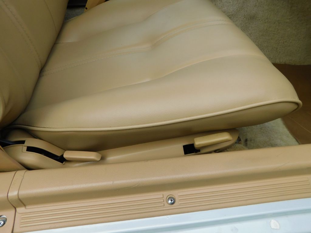 1981 Datsun 280ZX Image 33