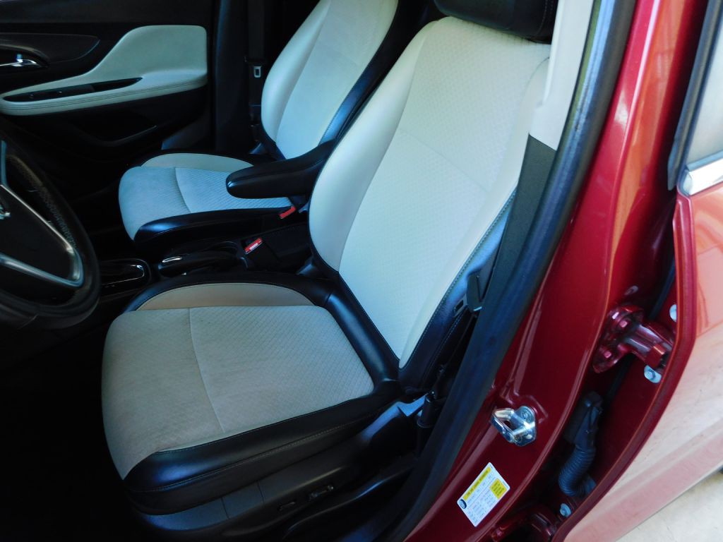 2019 Buick Enclave Image 9