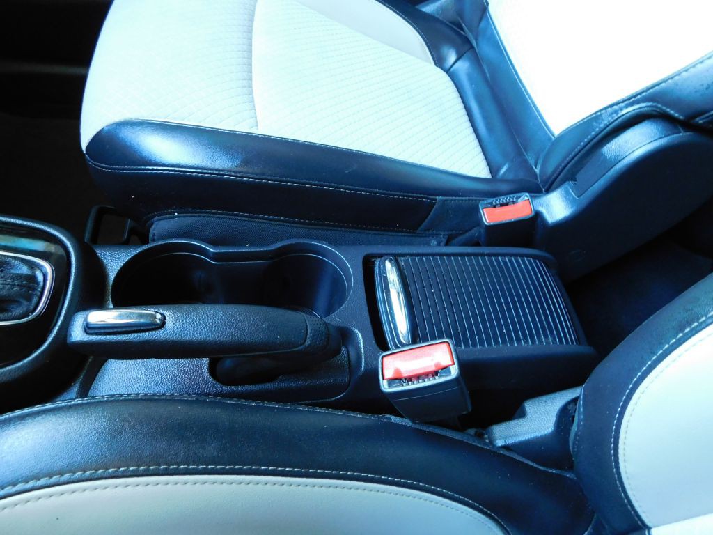 2019 Buick Enclave Image 18