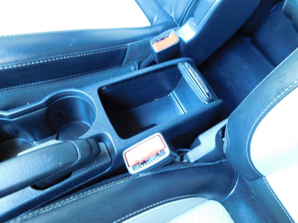 2019 Buick Enclave Image 19