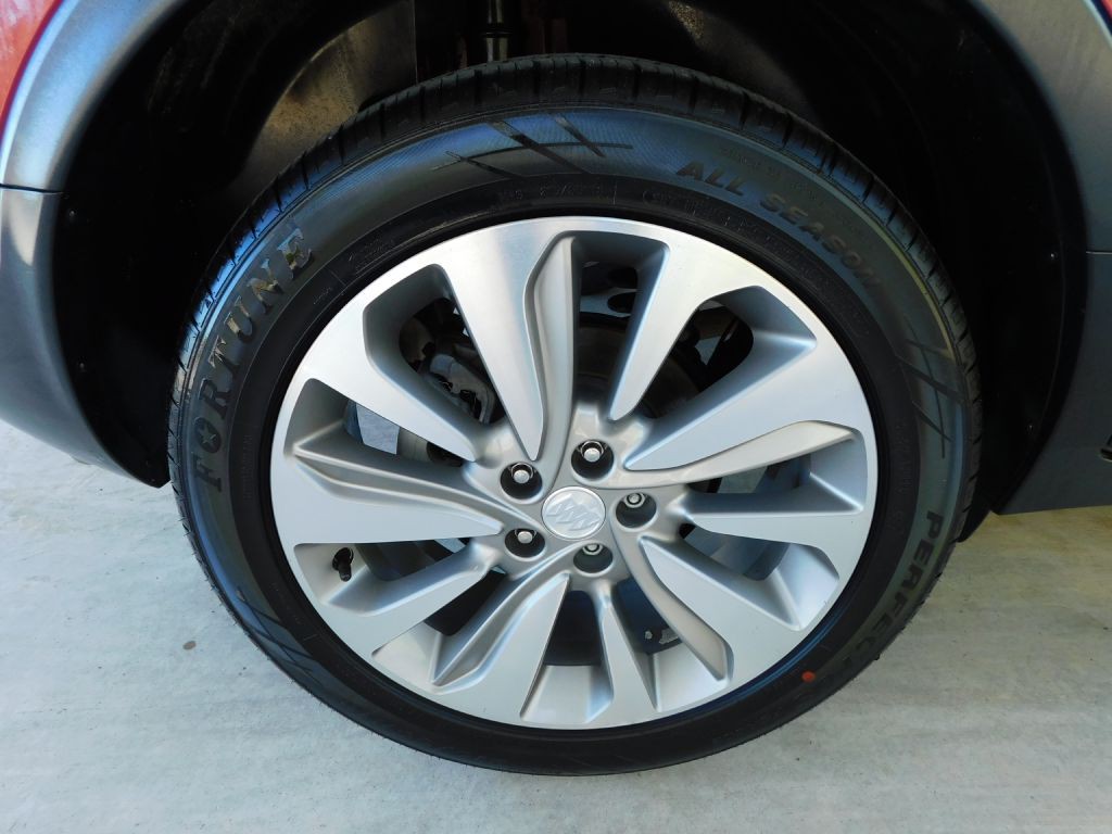 2019 Buick Enclave Image 34