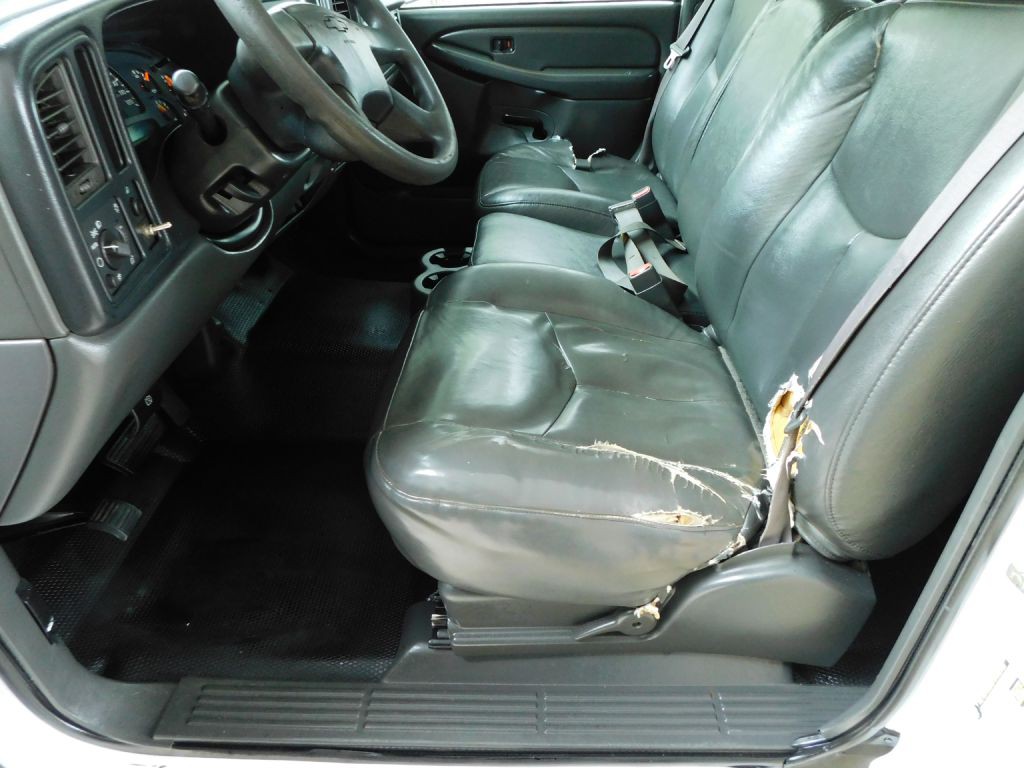 2005 Chevrolet Silverado 1500 Image 9