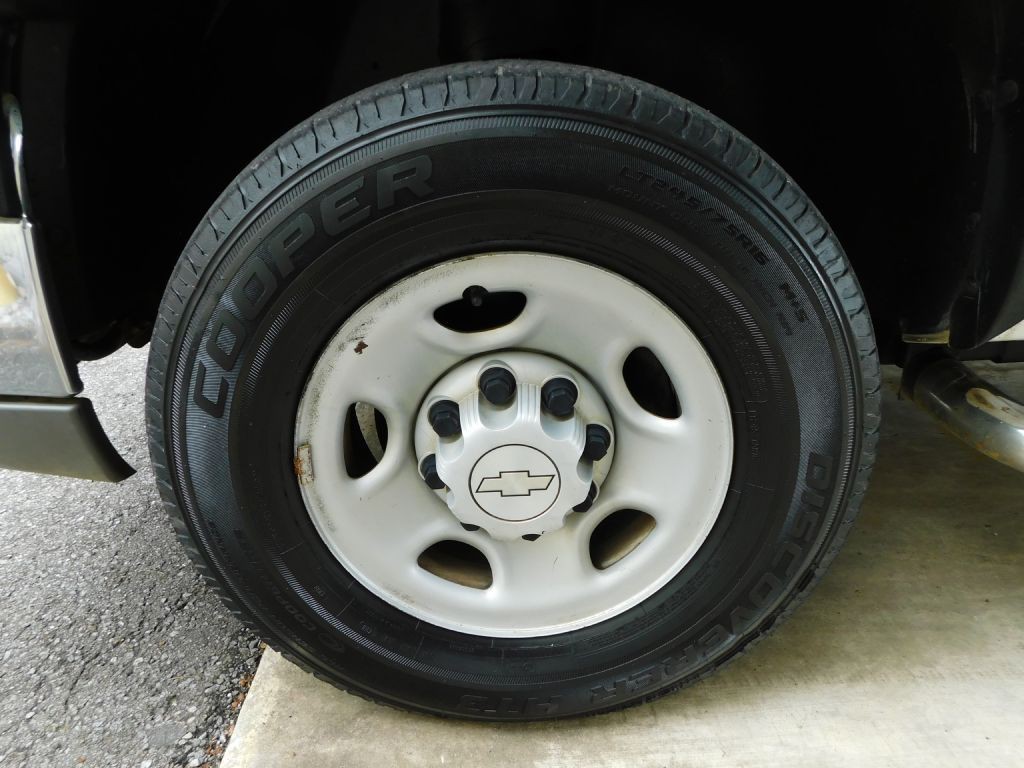 2005 Chevrolet Silverado 1500 Image 17