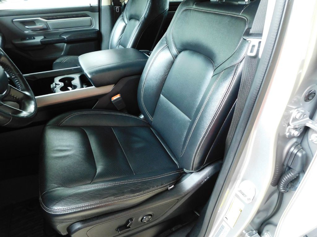 2020 RAM 1500 Image 8