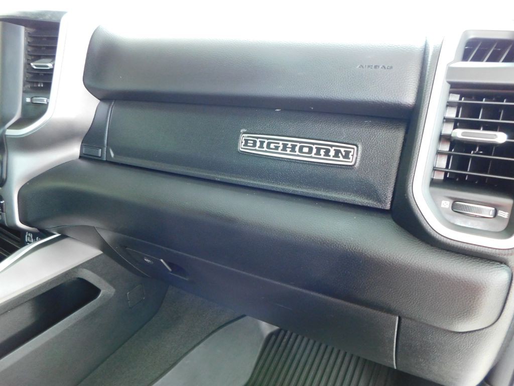 2020 RAM 1500 Image 36