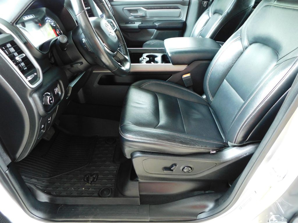 2020 RAM 1500 Image 8