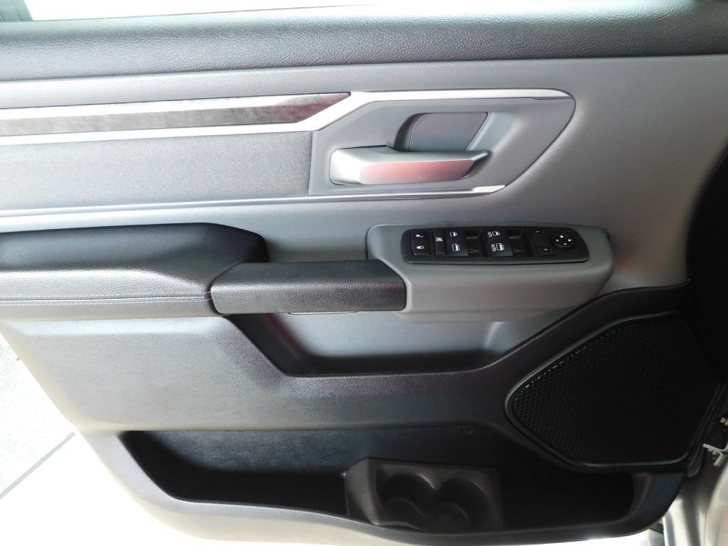 2020 RAM 1500 Image 25