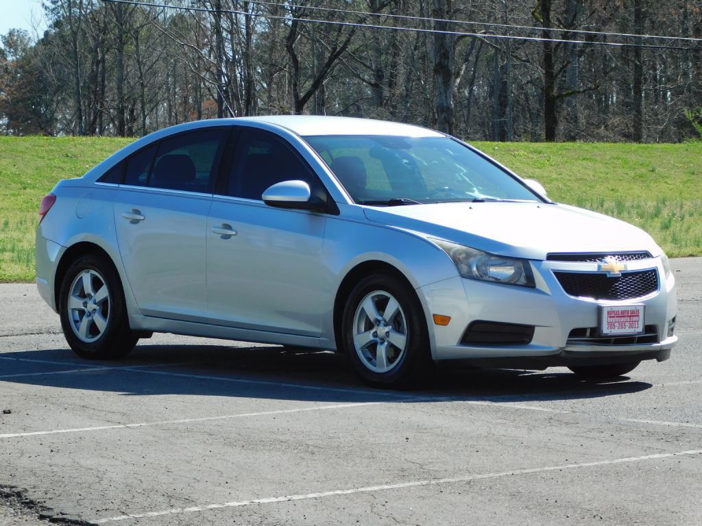 2014 Chevrolet Cruze Image 1