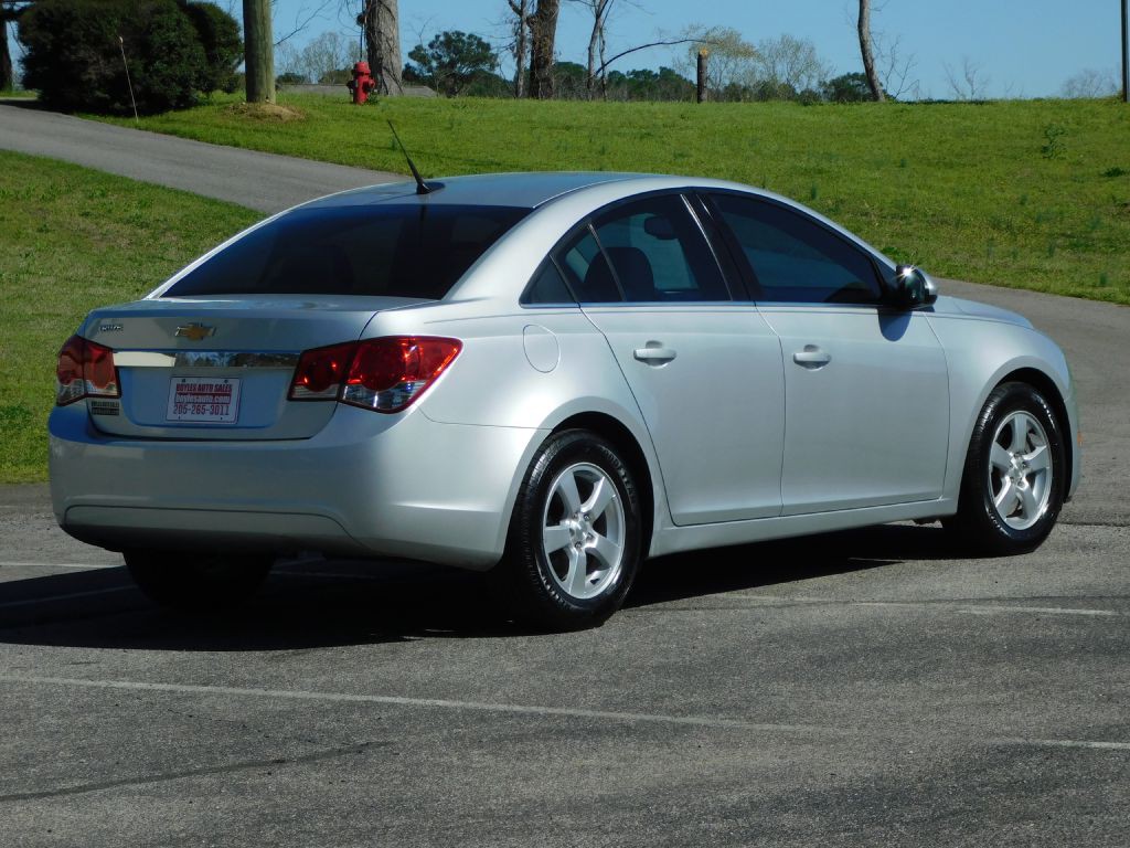 2014 Chevrolet Cruze Image 6