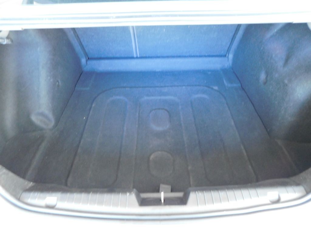 2014 Chevrolet Cruze Image 24