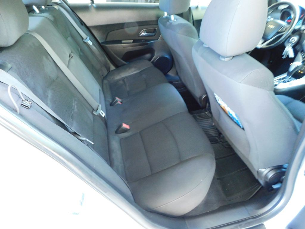 2014 Chevrolet Cruze Image 25