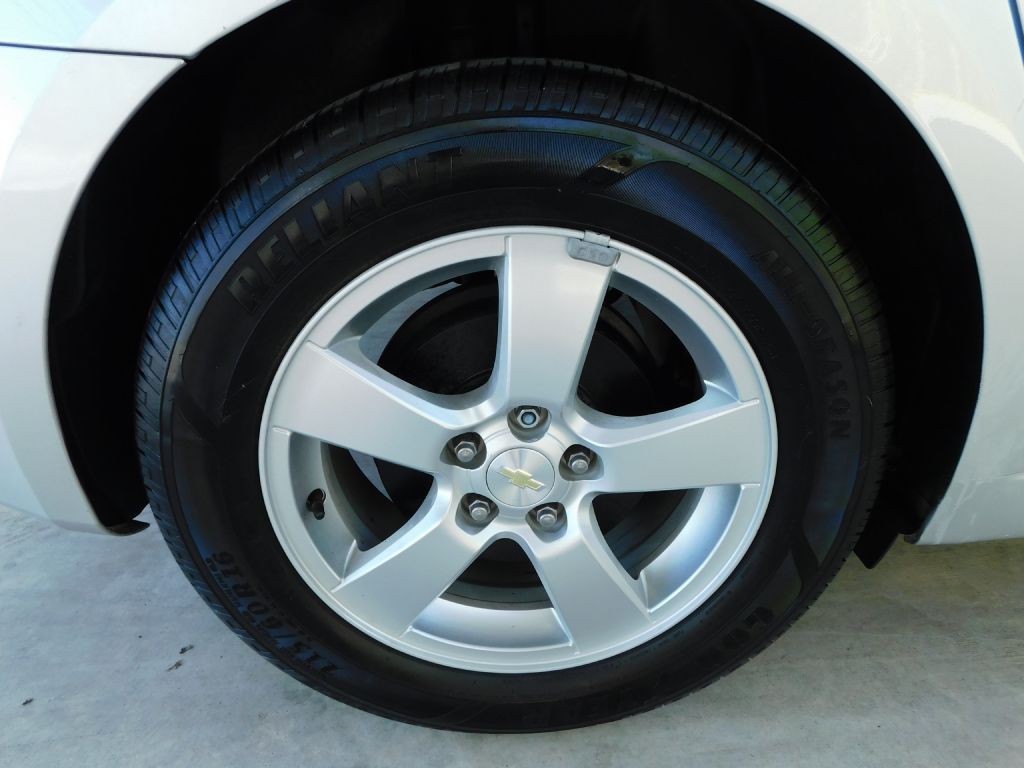 2014 Chevrolet Cruze Image 33