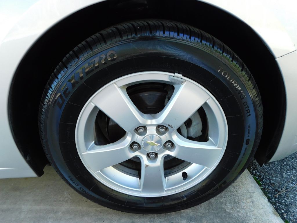 2014 Chevrolet Cruze Image 34