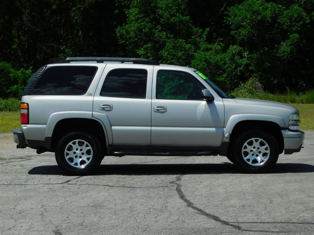 2004 Chevrolet Tahoe Image 4