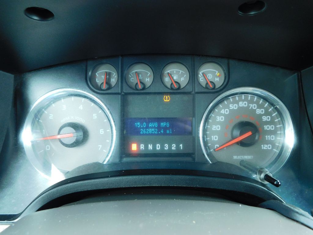 2010 Ford F-150 Image 10